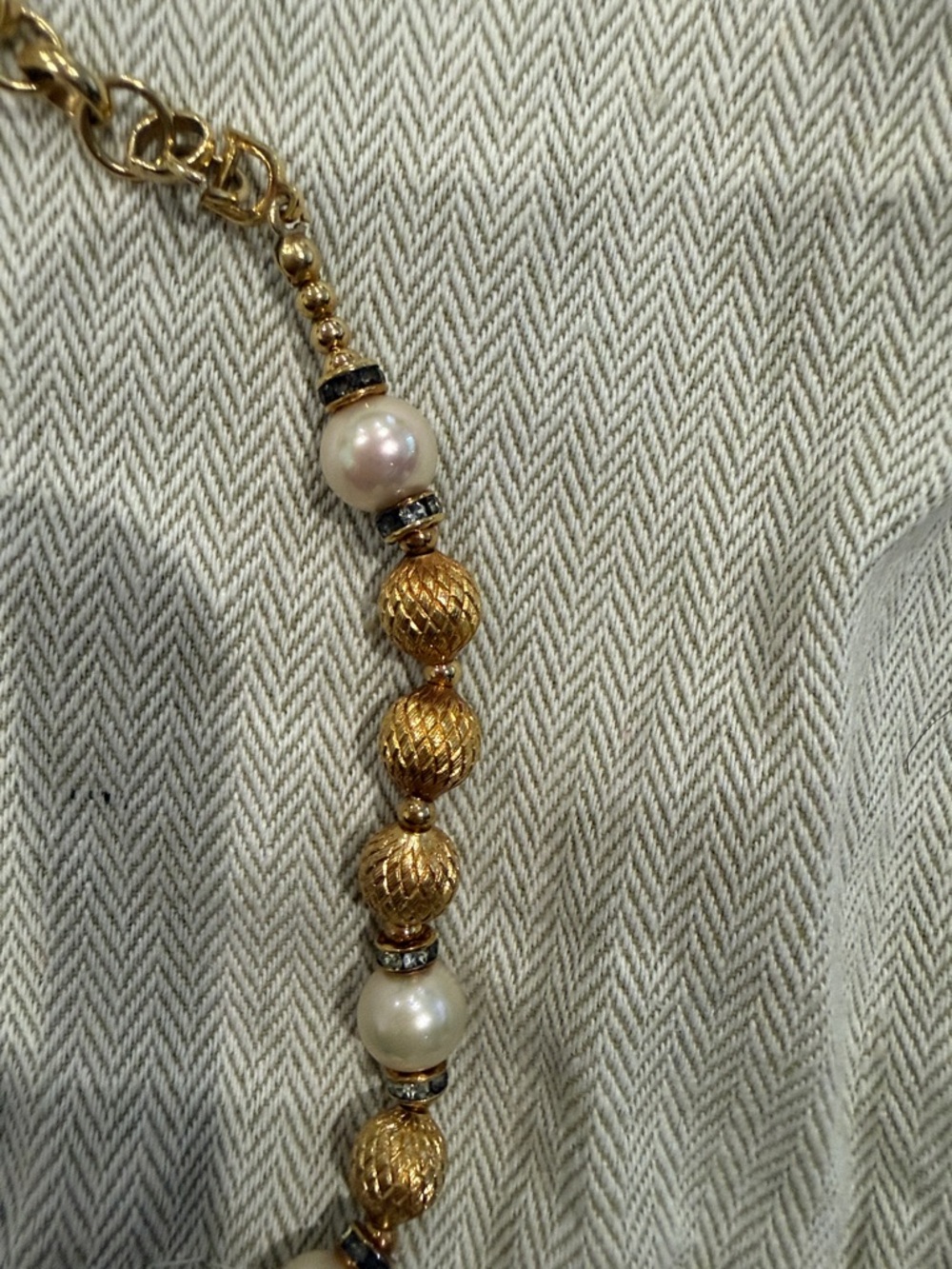 Christian Dior Gold and Pearl Beaded Necklace - Women's Jewelry - Picture 7 of 8